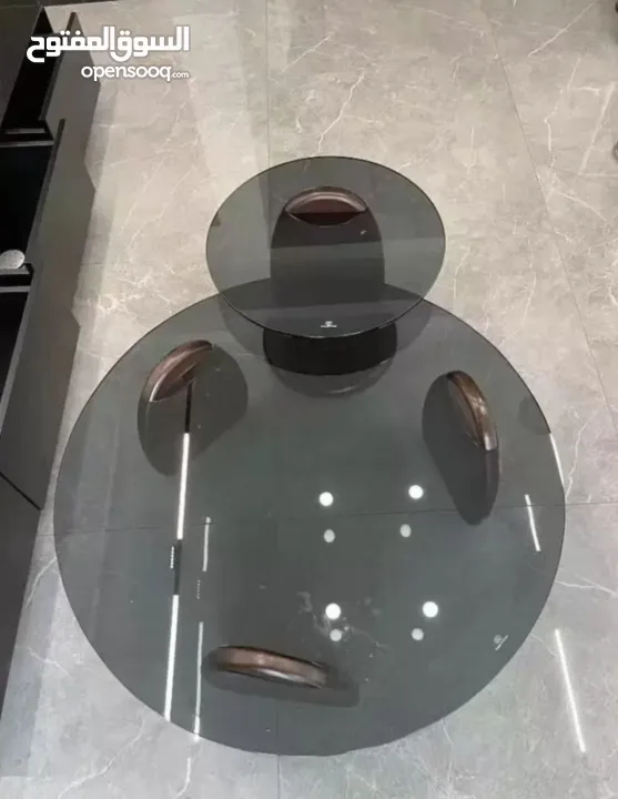 طاولة قهوة عصرية بسطح زجاجي أنيييق وتصميم حديث   هالطاولة بتجمع بين التصميم العصري والبساطة الراقية