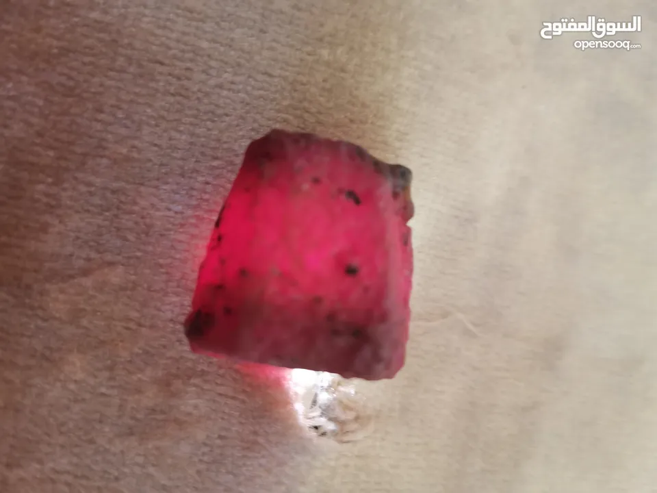 ياقوت روبي طبيعي خام أفريقيا Roby gemstone