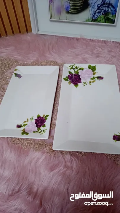 أطقم سفرة بورسلان ماركات عالمية .جديد. الوان متعددة وراقية