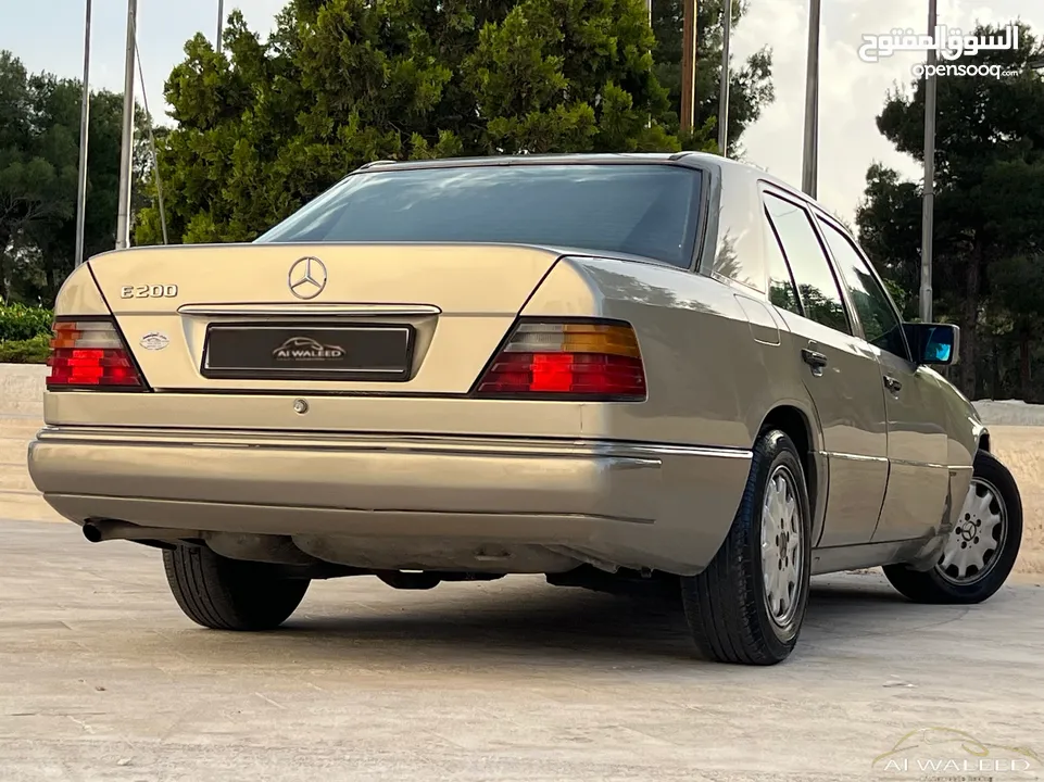 ‎مرسيدس بنز  E200 1992 مميزة جدا للبيع بسعر مغري