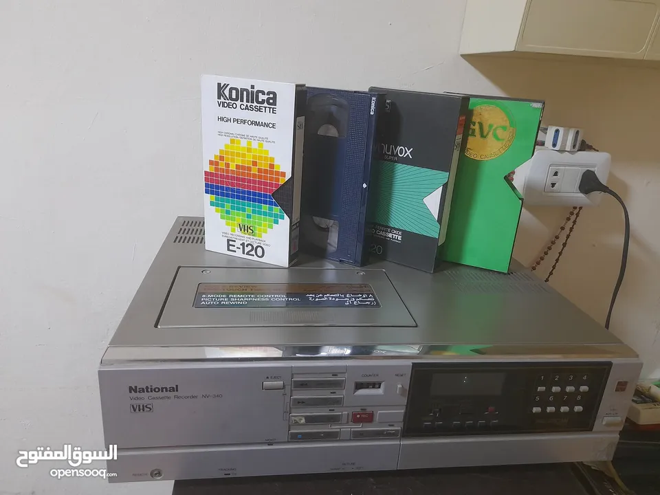 video Cassette Recorder  بحاجه لصيانه فيديوا كاسيت قديم