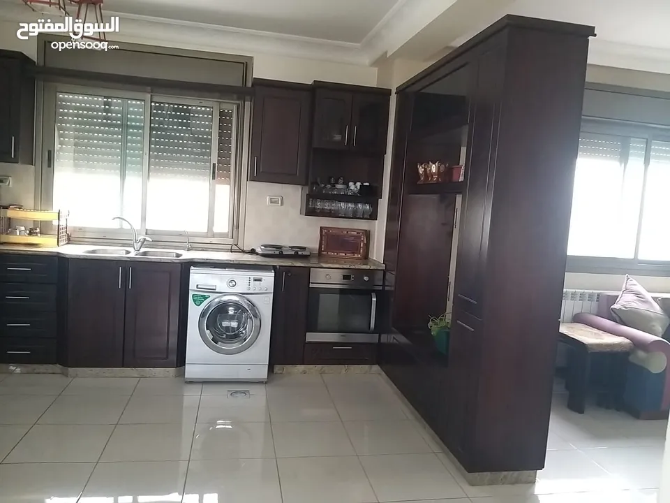 شقة مفروشة للبيع في رام الله