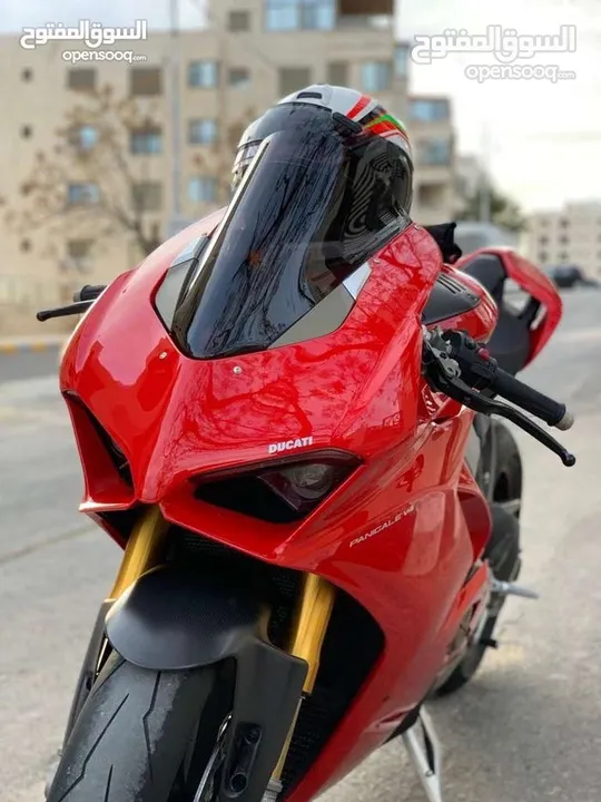 Ducati panigale V4 s