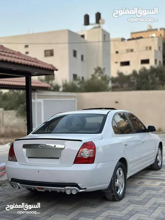 هونداي افانتي للبيع منفوضة