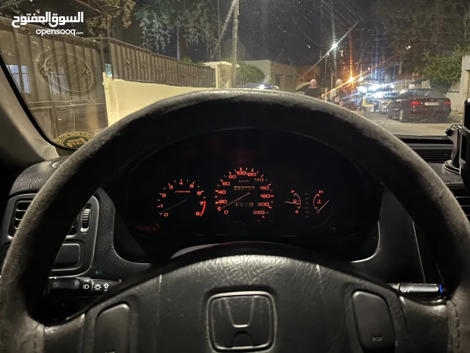 هوندا سيفك موديل 99 جير اوتوماتك جيد بسعر مناسب و قابل للتفاوض
