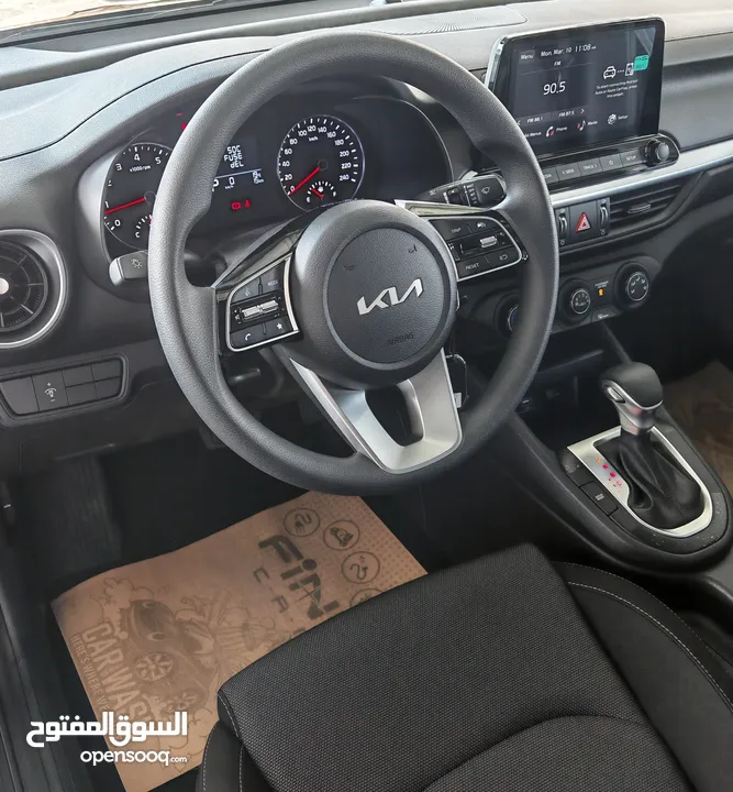 KIA CERATO 2024 (كفالة الوكيل الرسمي 5 سنوات) و(عقد صيانة 30,000 كم زيوت وفلاتر)