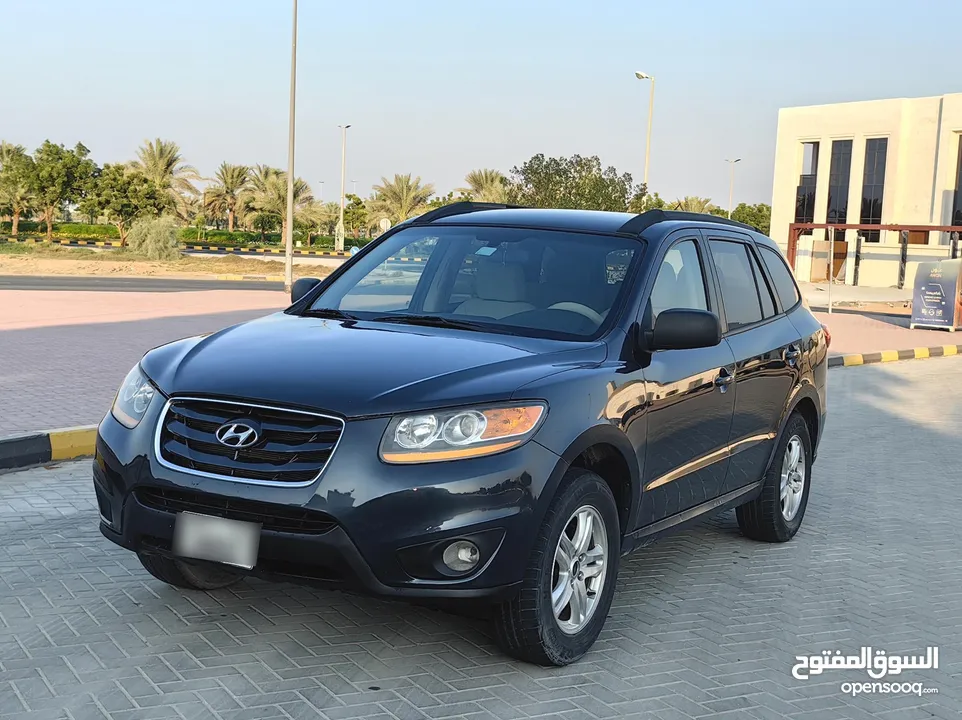 2011 HYUNDAI SANTA FE USA V. 6 ENGINE 7 SEATS