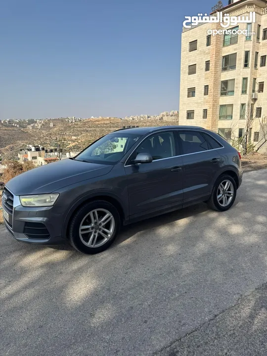 اودي Q3. 2015 ترخيص 2015 فل مسكر