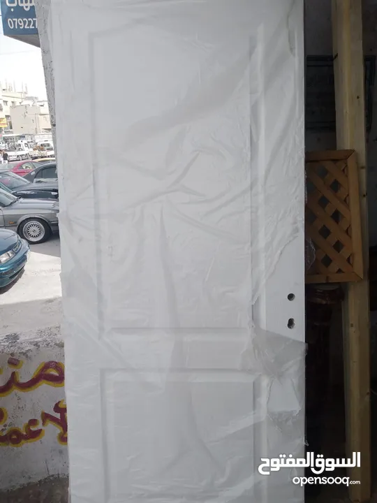 أبواب تركية بسعر خيالي   خشب سويد .  قشره بلوط .   كشفات أدين زرفيل .  Price : 50JD   Lo