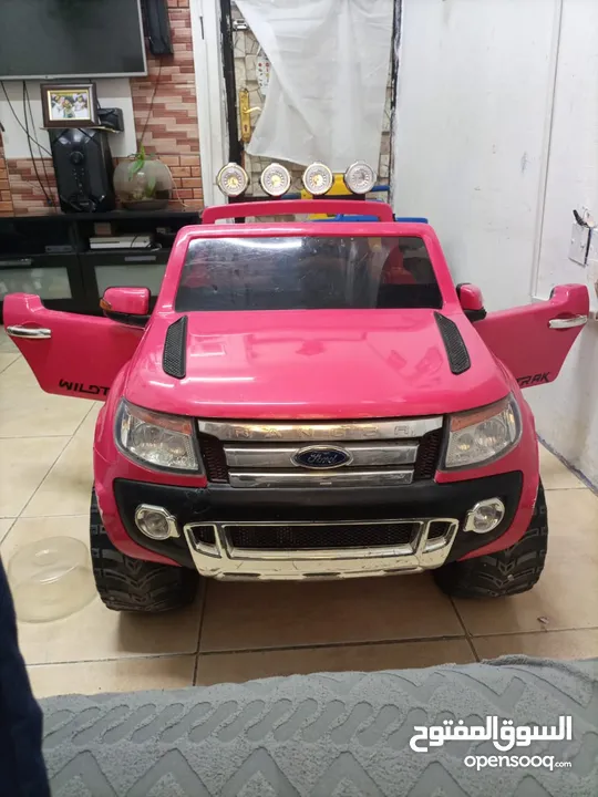 excellent kids cars selling due to leaving Kuwait