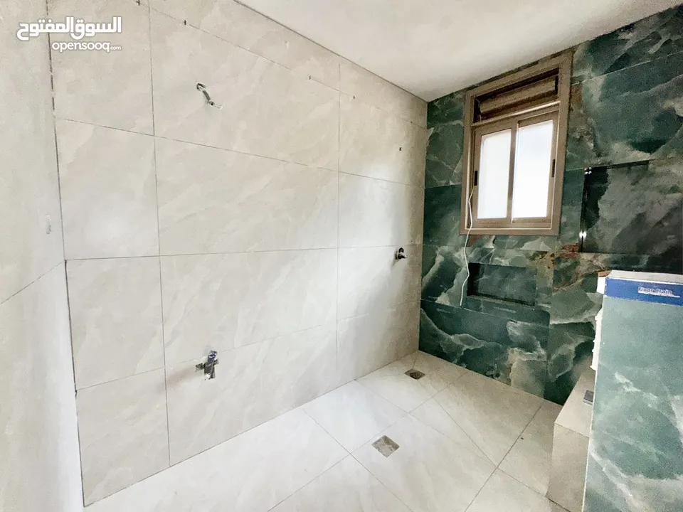 شقة جديدة وموقع مميز