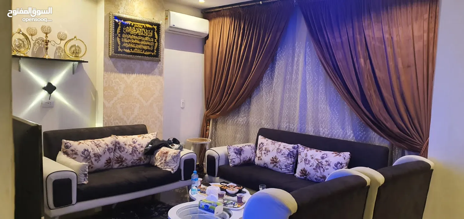 شقة للبيع في القاهرة المعادي سوبر لوكس علي كورنيش النيل 3غرف + مطبخ + صالة + حمامين : مع علم ورقة صا
