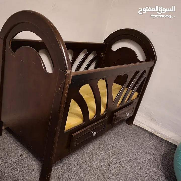سرير بيبي.