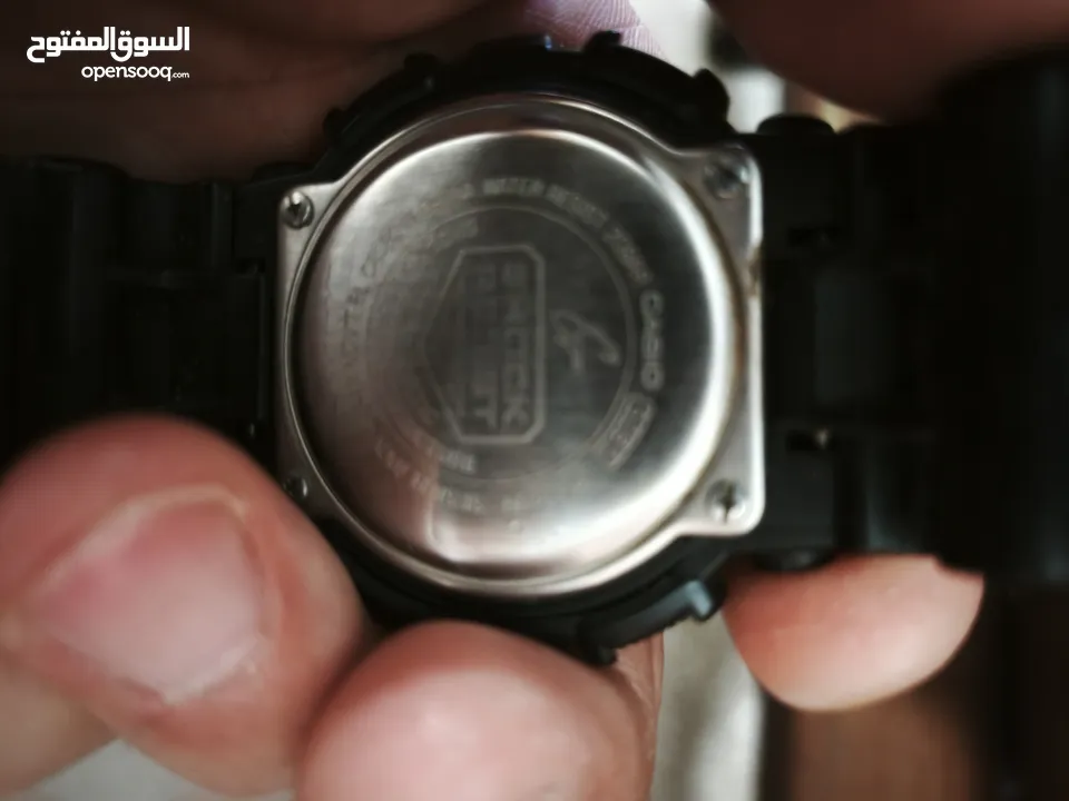 ساعة جي شوك بحاله جيده black edition GA100
