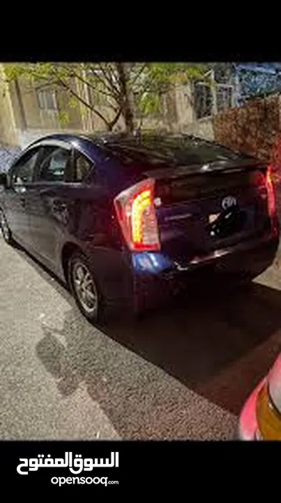 سيارات للايجار يومي شهري اسبوعي  يوجد عدة سيارات