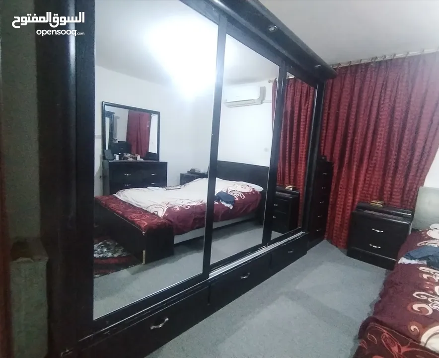 اثاث للبيع  بالكامل مش مفرق