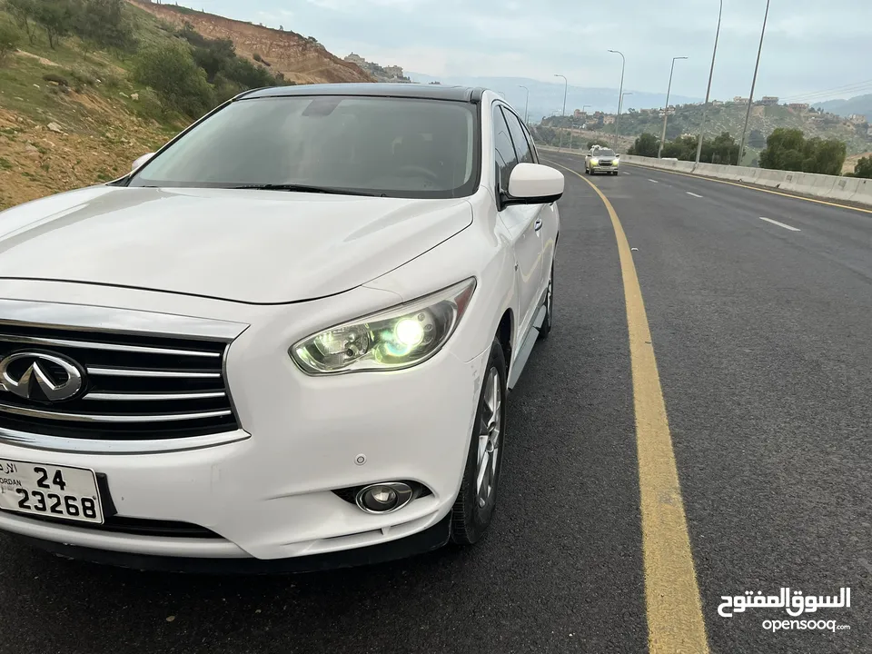 انفنتي  QX60 / 2014 وارد أمريكي لون لؤلؤي مميز بحاله الوكاله كاش أو / قابل للبدل