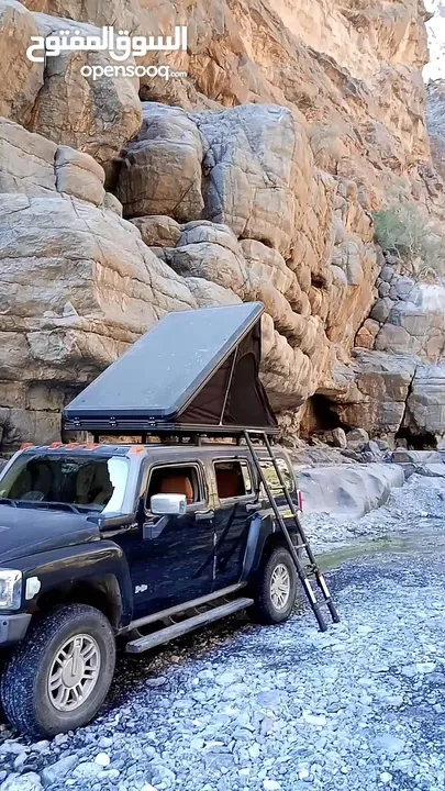 هامر مع خيمة السقف Hummer with Roof Tent