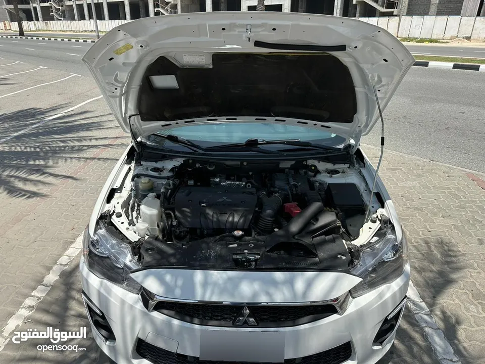 Mitsubishi lancer 2.4L 2016