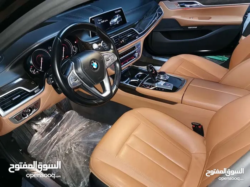 BMW 730i  2018 Twin turbo