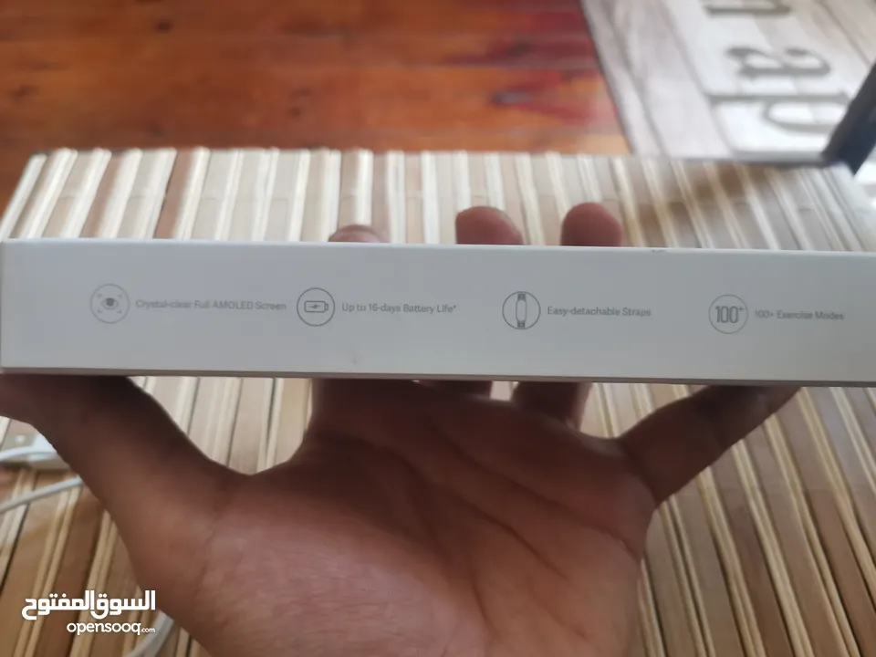 سوار ذكي شاومي باند 8 اللون الاسود النادر