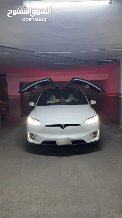 Tesla model x long range plus 2021 550km