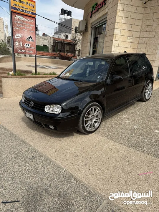 Golf mk4 موجوده برام الله 2002 بحاله ممتازه