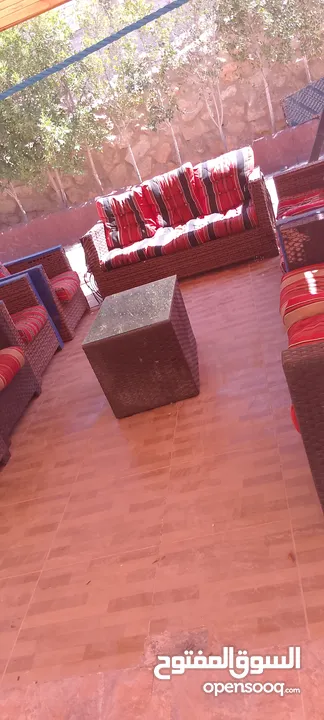 كنب للبيع مستعمل