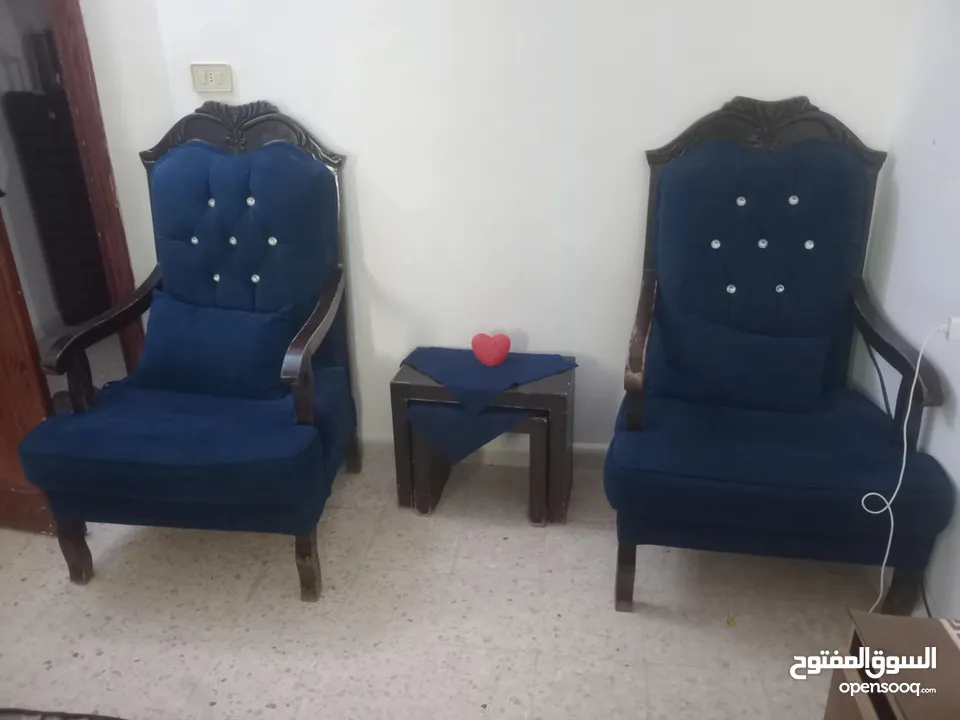 طقم للبيع المستعجل