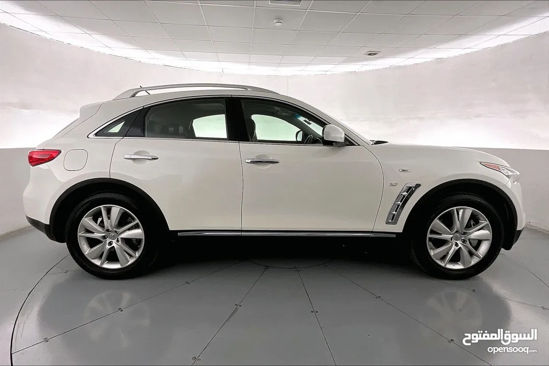 2020 Infiniti QX70 Luxury / Luxe Sensory  • Big Price Drop • 1 Year free warranty • 352774