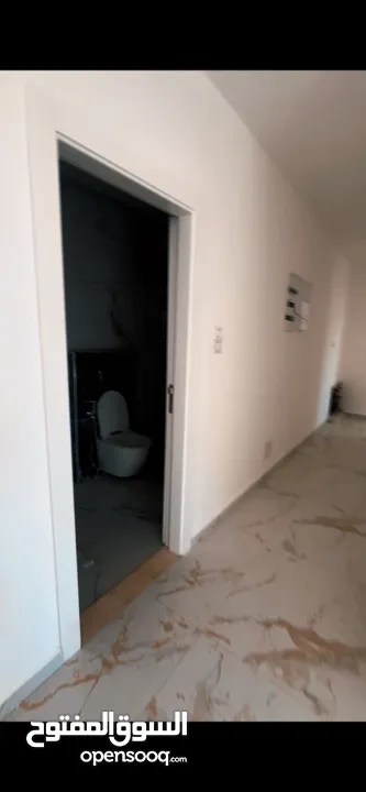 شقة بمساحة 95 متر مربع