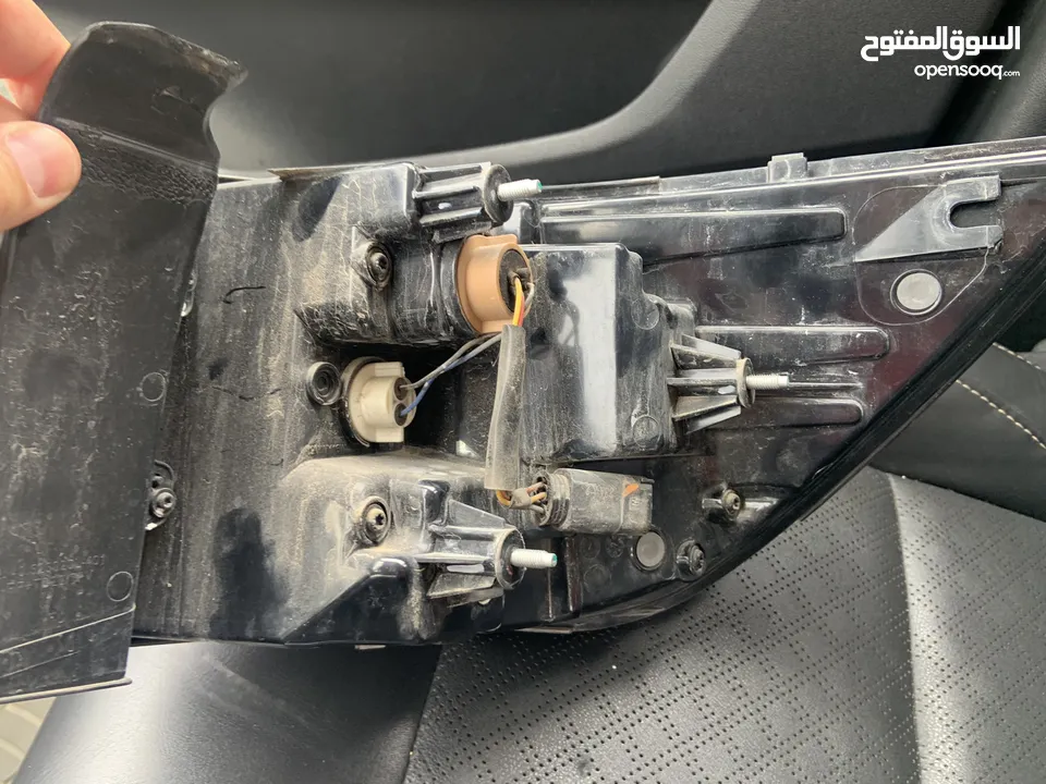ضوء MG5 مكسور لغايات التأمين