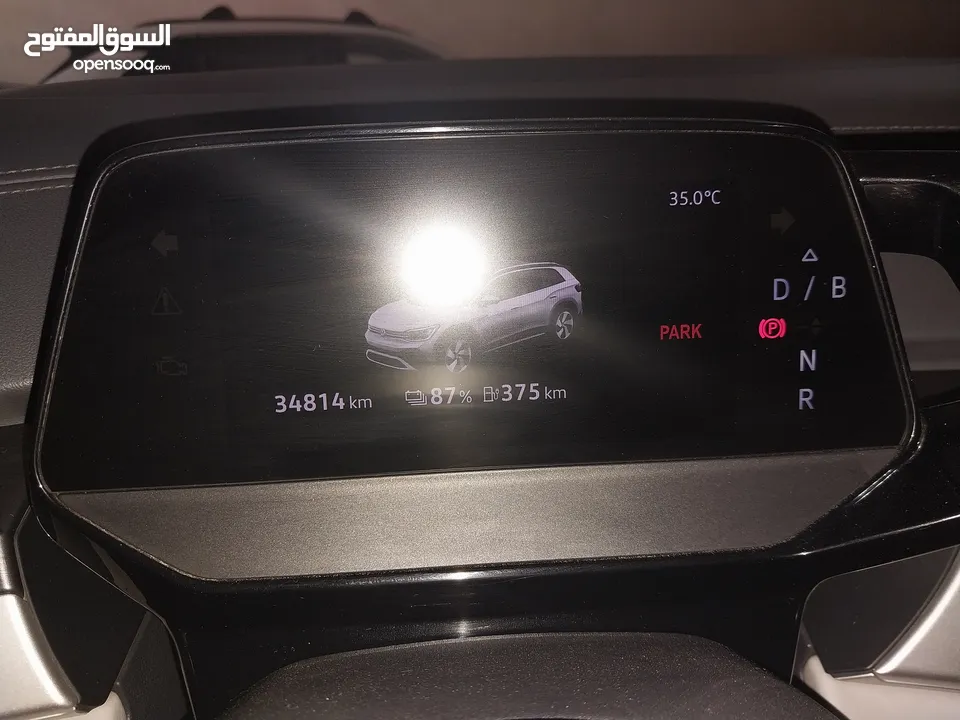 فولكس فاجن ID.6 استخدام الاردن تحت الكفالة كاش أو اقساط .. قاطعة مسافة :35000km
