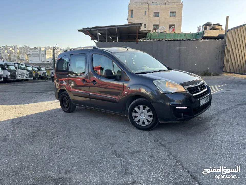 بيجو بارتنر 2017 للبيع