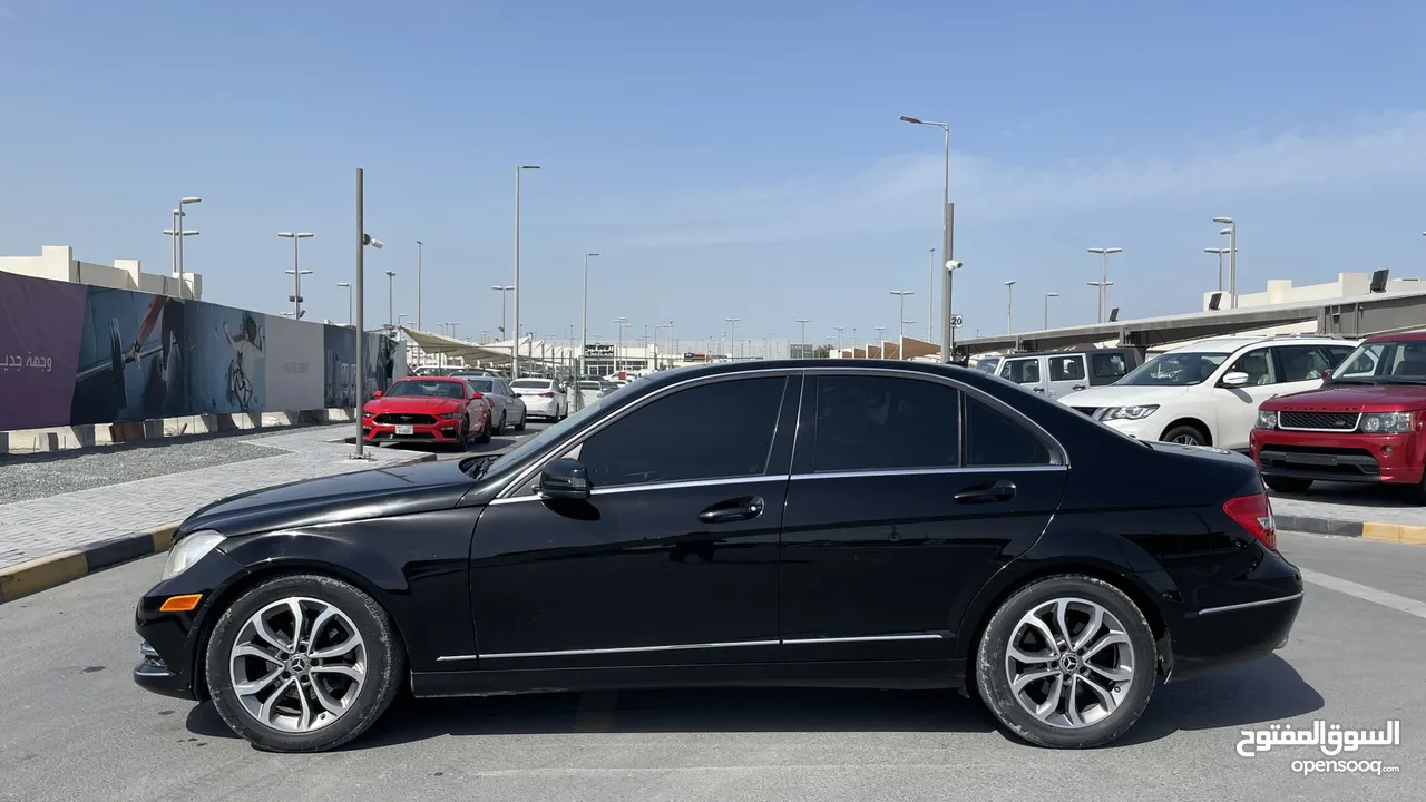 Mercedes-Benz C-Class C 300 2012 Full Option