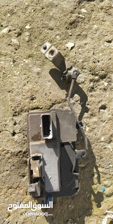 قطع سيارة بيجو