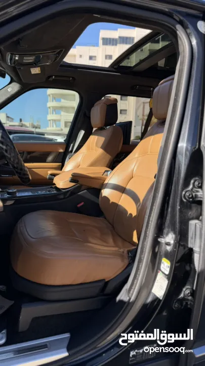 رينج روفر فوك  اوتوجرافي 2019  محرك 4400 ديزل كامل الاضافات  عداد 150000 كيلو