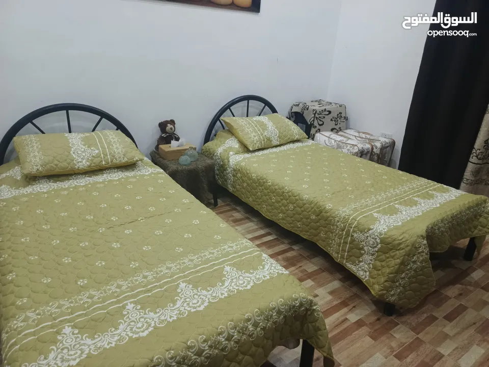 غرف نوم شباب مستعملة بحالة الوكالة خشب الآتية زان