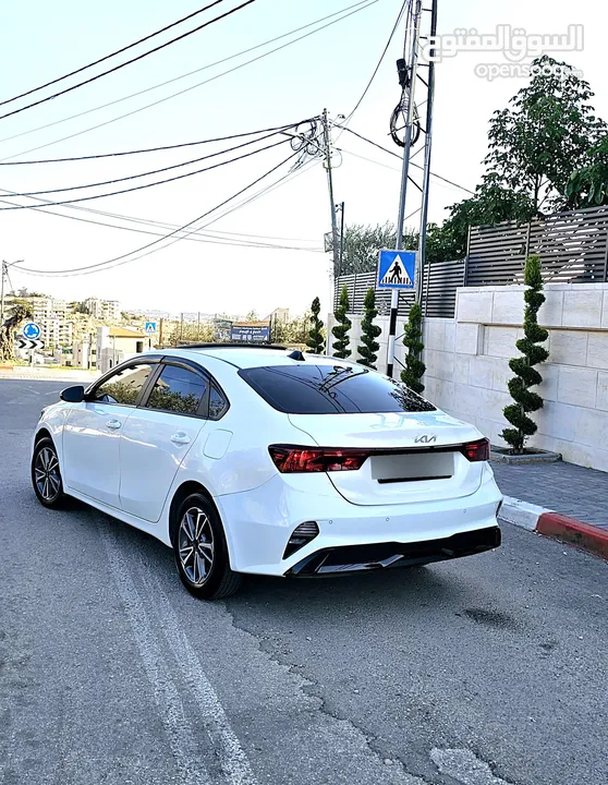 كيا سيراتو 2022 محرك 1600 جير اوتماتيك فحص ممتاز