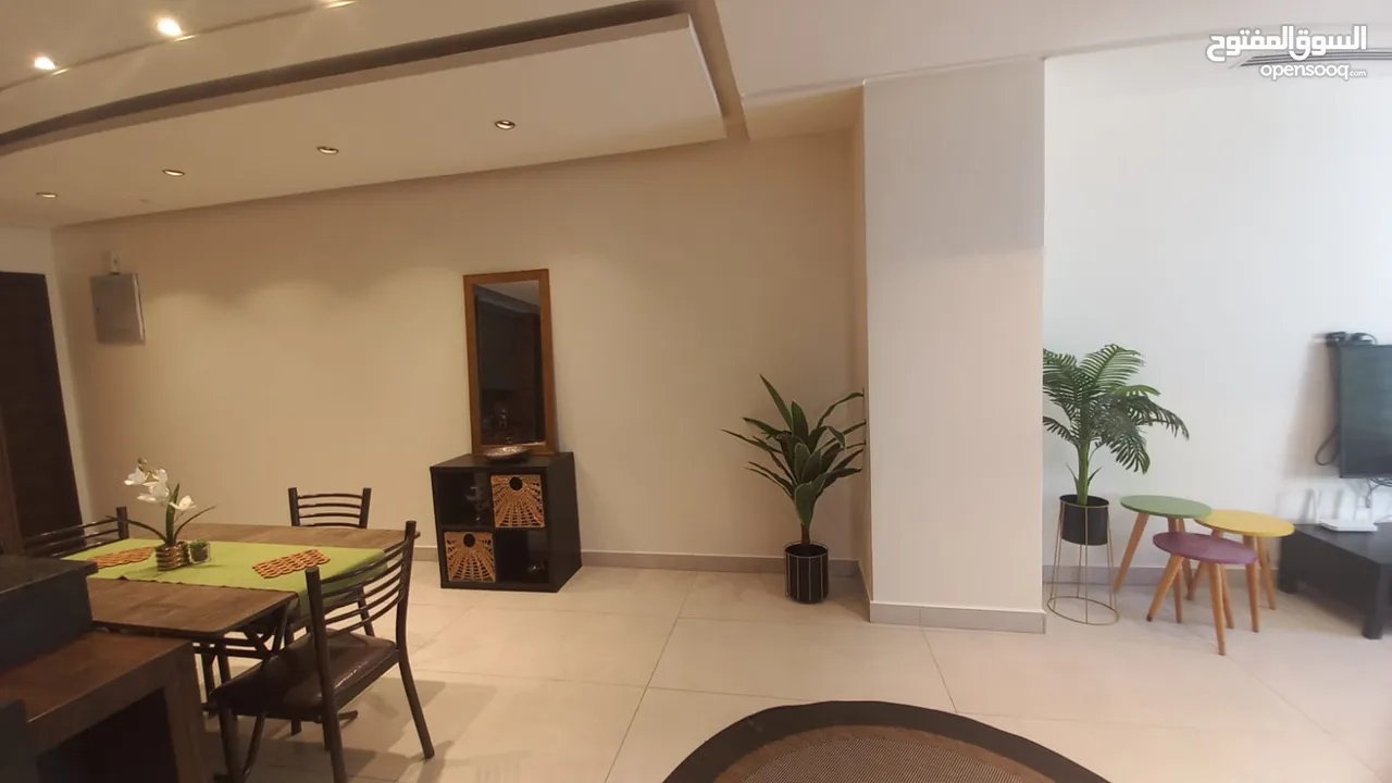 شقة مفروشة للايجار في عبدون  ( Property 37612 )