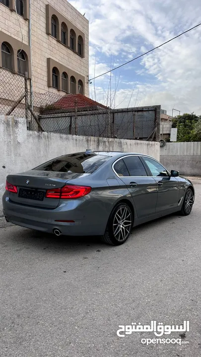 BMW 530e 2021/2020