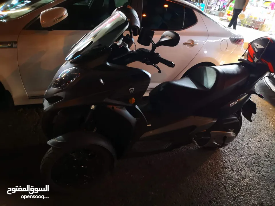 سكوتر Quadro QV3 2018