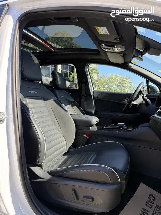 كيا سبورتاج GT Line ترخيص 2022 محرك 1600 هايبرد plug in/يقطع على الشحنه 65 كيلو متر  271 حصان