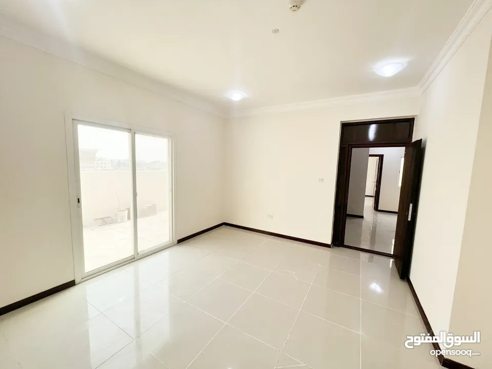 Un Furnished  2 BHK Rent 4500 QR, water & electricity excluding, Location : Al Wakra,