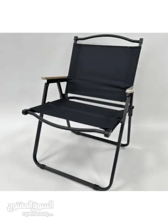 متوفر كرسي وطاولة ب 3 احجام