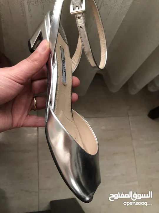 prada نمره 37