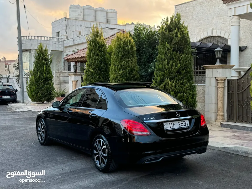 Mercedes C200 2015  فحص كامل فل إضافات بانوراما وارد الوكاله صيانه الوكاله لا تحتاج إلى شيء