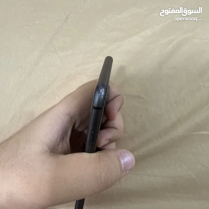 ايفون 8 بلس