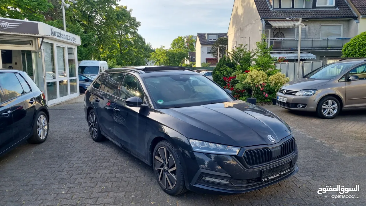 Skoda Octavia panorama