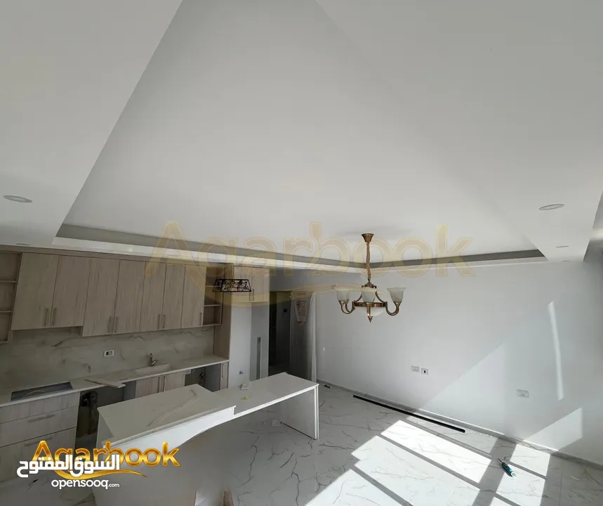 شقة غير مفروشة للايجار في عينمصباح